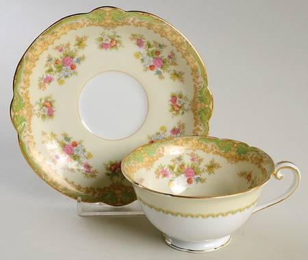 Breton Footed Cup & Saucer Set