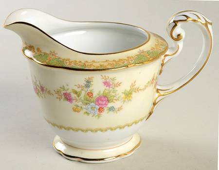 Breton Creamer