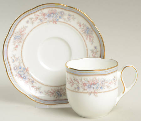Bridgehampton Flat Demitasse Cup & Saucer Set