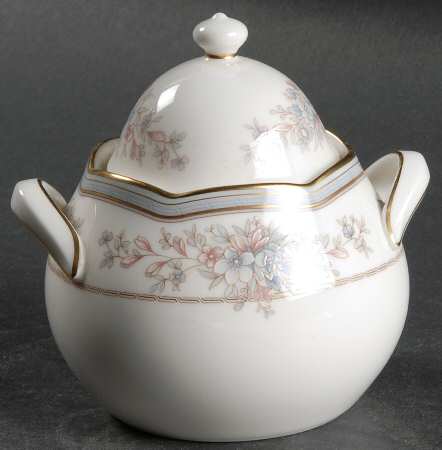 Bridgehampton Sugar Bowl & Lid