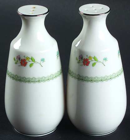 Brittany Salt & Pepper Set