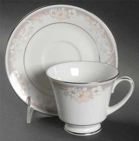 Brookside Footed Cup & Saucer Set