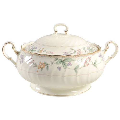 Brookhollow Round Covered Vegetable