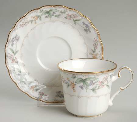 Brookhollow Flat Cup & Saucer Set