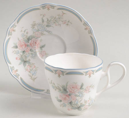 Brighton Springs Flat Cup & Saucer Set