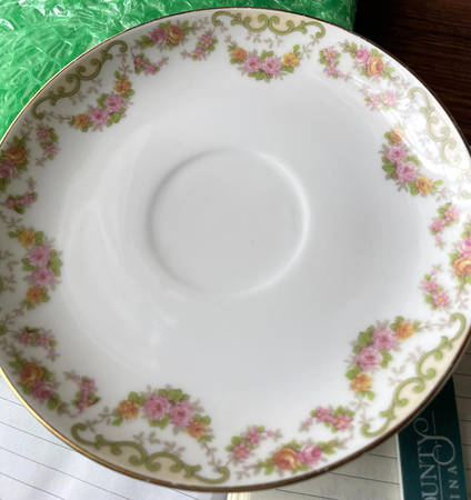 Bridal Wreath Saucer