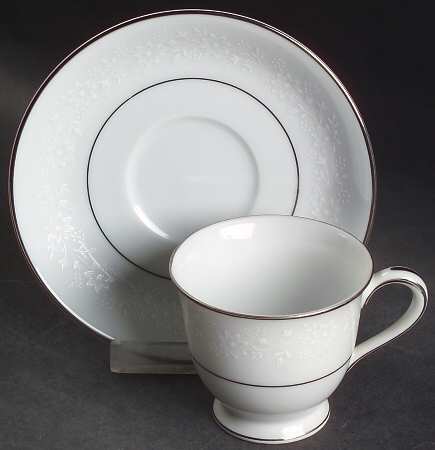 Buckingham Footed Demitasse Cup & Saucer Set