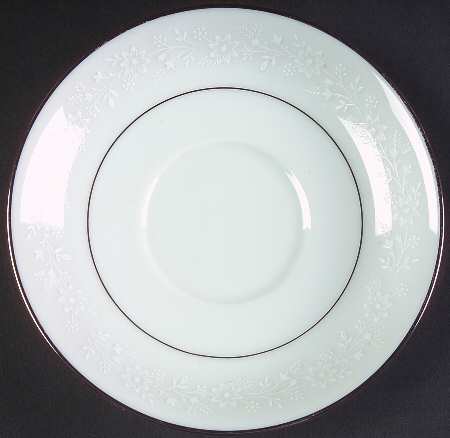Buckingham Saucer
