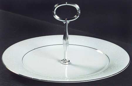 Buckingham Round Serving Plate with Center Handle (Dp) Hc