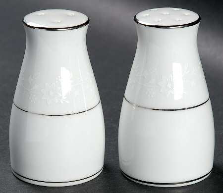 Buckingham Salt & Pepper Set by Noritake