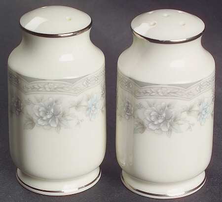 Buena Vista Salt & Pepper Set by Noritake