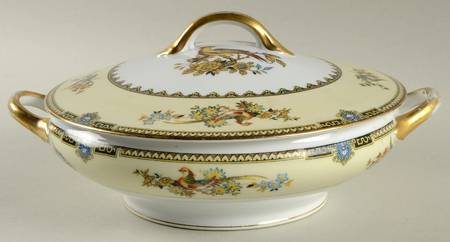 Burma Round Covered Vegetable