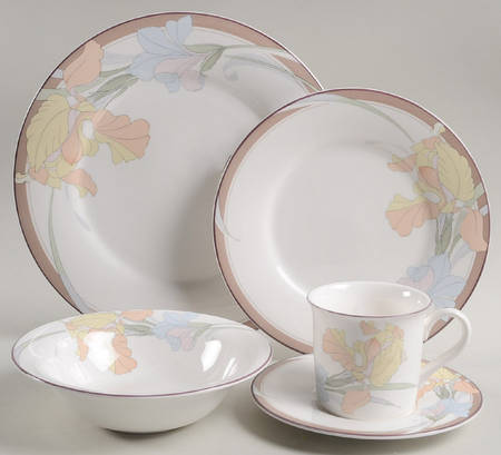 Cafe Du Jour 5 Piece Place Setting by Noritake