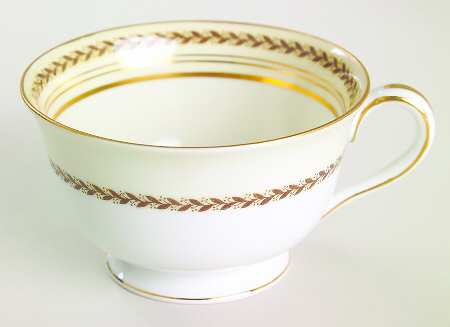 Caliban Footed Cup