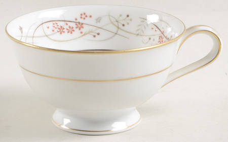 Calvert Footed Cup