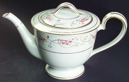 Calvert Teapot & Lid