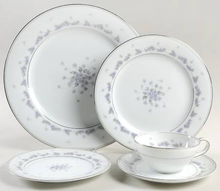 Camille 5 Piece Place Setting