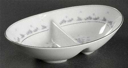 Camille 10" Oval Divided Vegetable Bowl