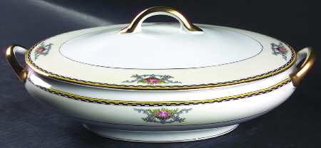 Camilla Oval Covered Vegetable