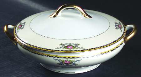 Camilla Round Covered Vegetable