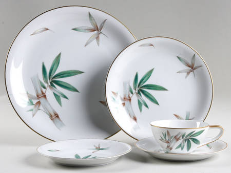 Canton 5 Piece Place Setting by Noritake