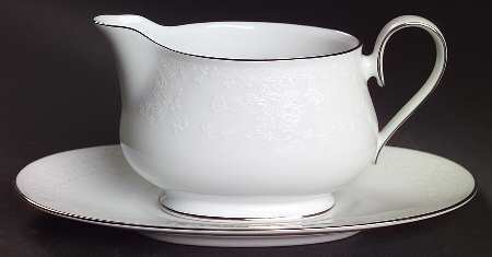 Candice Gravy Boat & Underplate
