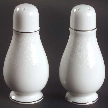 Candice Salt & Pepper Set