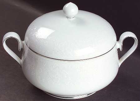Candice Round Covered Vegetable