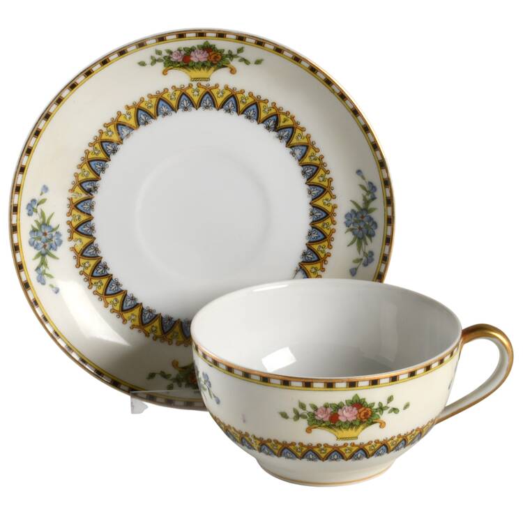 Capistrano Flat Cup & Saucer Set