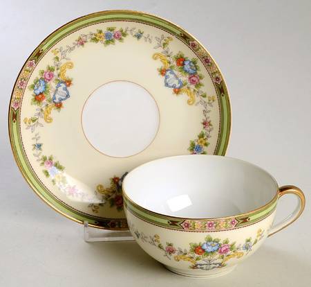 Caprice (No #) Flat Cup & Saucer Set