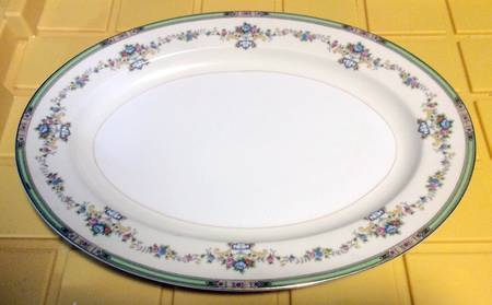 Capri 16" Oval Serving Platter