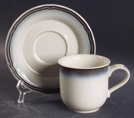 Captivate Flat Cup & Saucer Set
