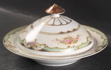 Carola Round Covered Butter