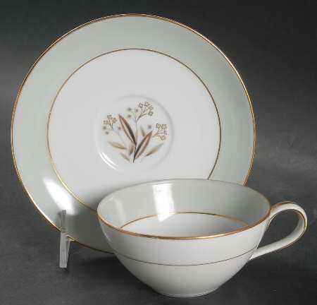 Carlisle Flat Cup & Saucer Set