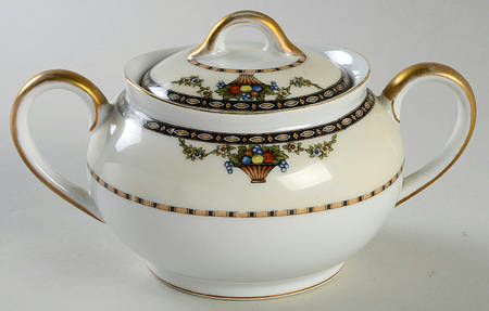 Carlow Sugar Bowl & Lid