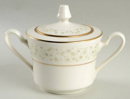 Carlyle Sugar Bowl & Lid
