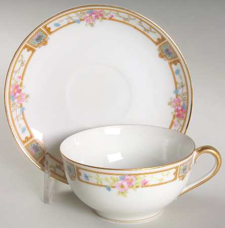 Carmen Flat Cup & Saucer Set