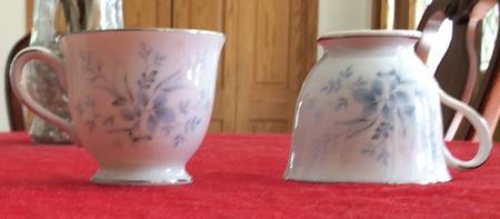 Carolyn Footed Demitasse Cup