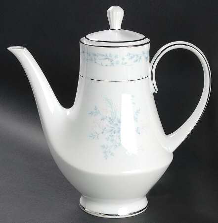 Carolyn Coffee Pot & Lid