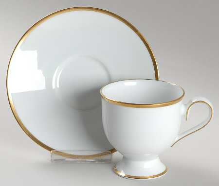 Carrie Footed Cup & Saucer Set