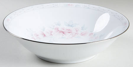 Carthage 9" Round Vegetable Bowl