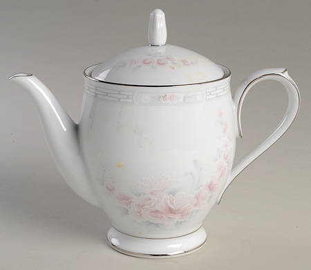 Carthage Teapot & Lid