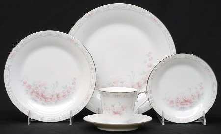 Carthage 5 Piece Place Setting by Noritake