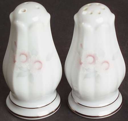 Carthage Salt & Pepper Set