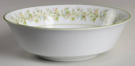 Carolina Spring 9" Round Vegetable Bowl