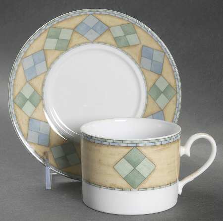 Castillo Flat Cup & Saucer Set