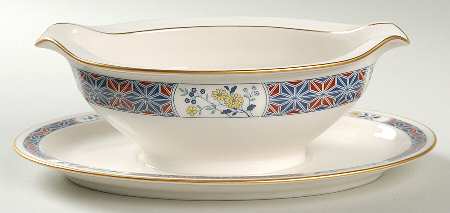 Cathay Gravy Boat with Attached Underplate