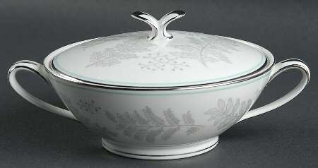 Cecily Sugar Bowl & Lid
