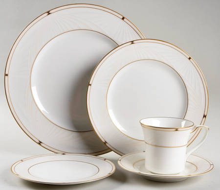 Cecile 5 Piece Place Setting