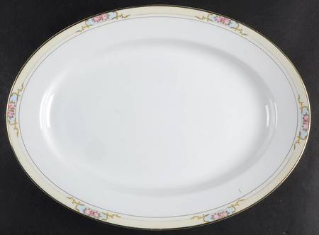 The Celtic 11" Oval Serving Platter